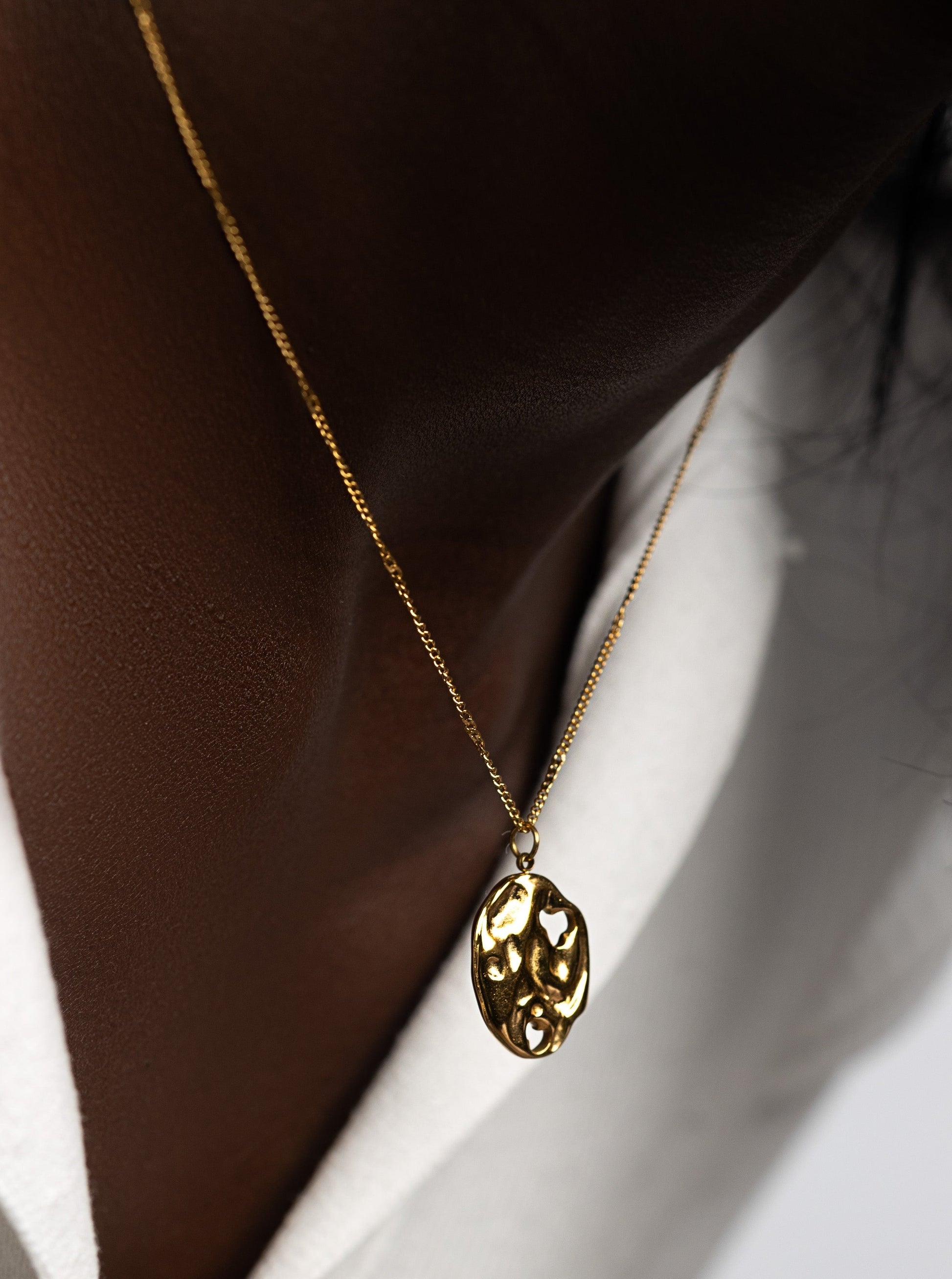 AMOR NECKLACE | 18K Gold - LILÈ - Necklace - LILÈ - online jewellery store - jewelry online - affordable jewellery online Australia