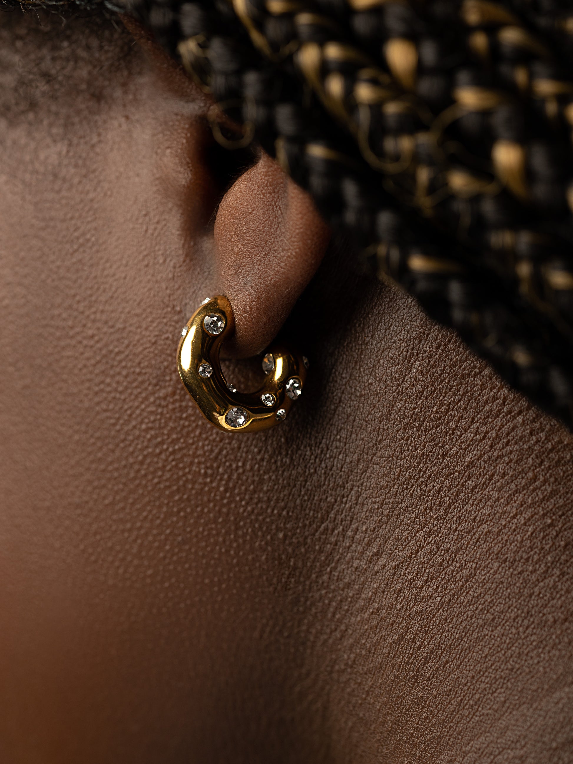 VARA HOOPS | 18K Gold - LILÈ - Earring - LILÈ - online jewellery store - jewelry online - affordable jewellery online Australia