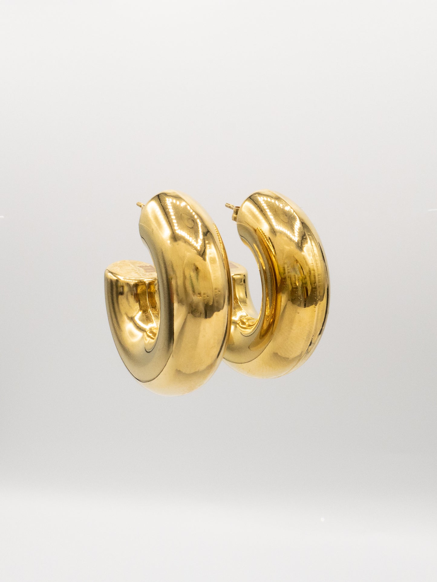 CASO HOOPS | 18K Gold - LILÈ - Earring - LILÈ - online jewellery store - jewelry online - affordable jewellery online Australia