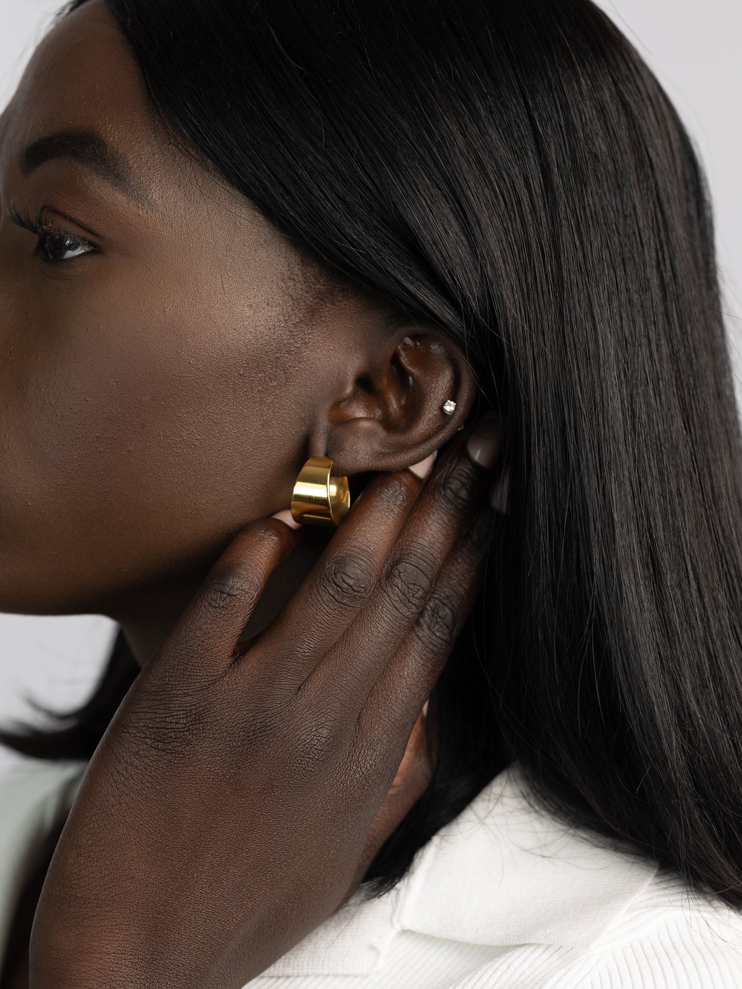 FURA HOOPS | 18K Gold - LILÈ - Earring - LILÈ - online jewellery store - jewelry online - affordable jewellery online Australia